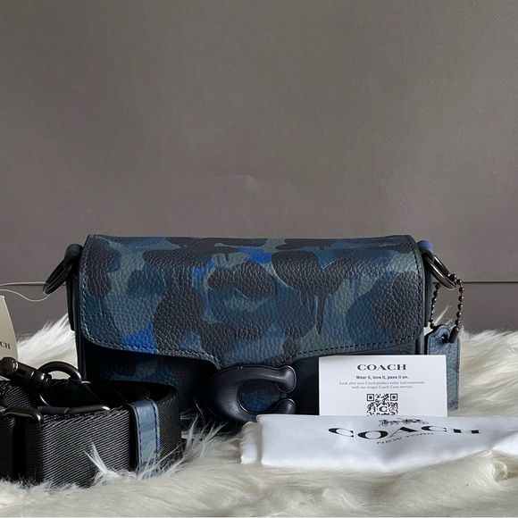💰SOLD - CC104 - Coach Soft Tabby Crossbody 18 with Camo Print - Picture 11 of 12